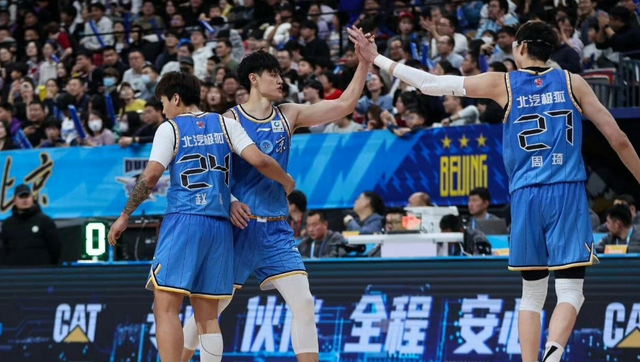 威廉希尔中文站-北京首钢拒绝输球！全力淘汰广东宏远，许利民调整阵容，央视直播